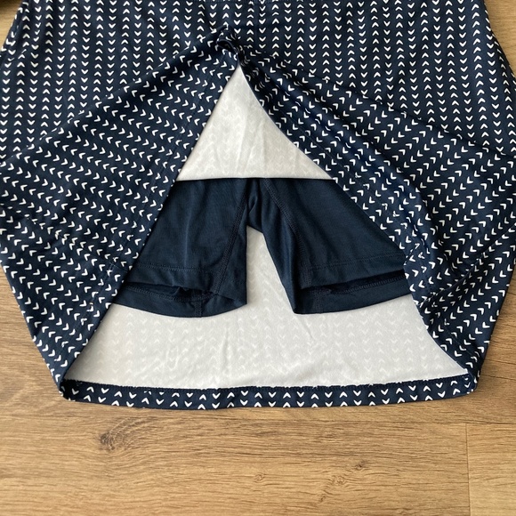 NWT Seg’ments Luxe Skort - L - Picture 5 of 12